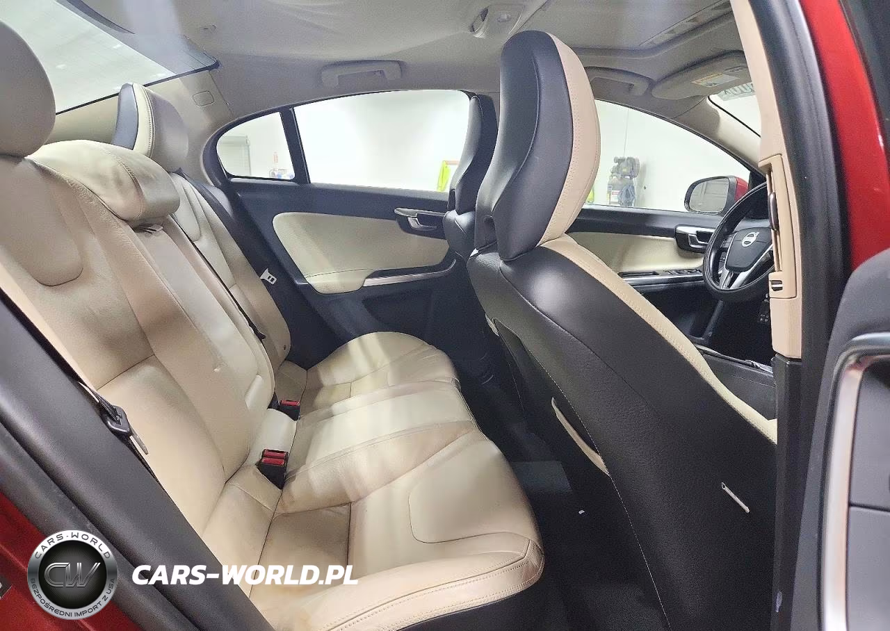 2011 Volvo S60 T6 VIN:YV1902FH6B2015507 - 10