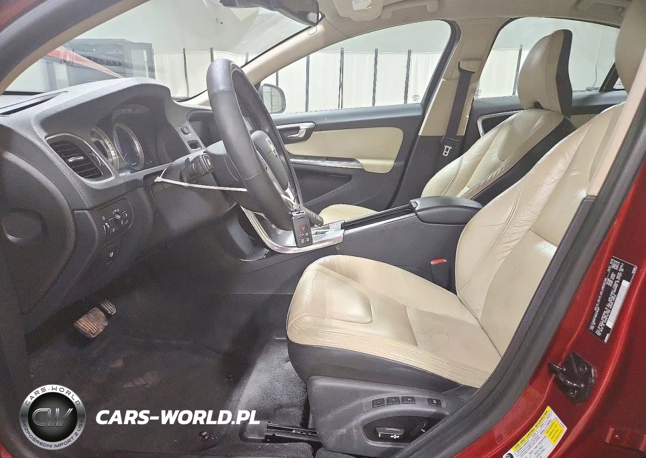 2011 Volvo S60 T6 VIN:YV1902FH6B2015507 - 7