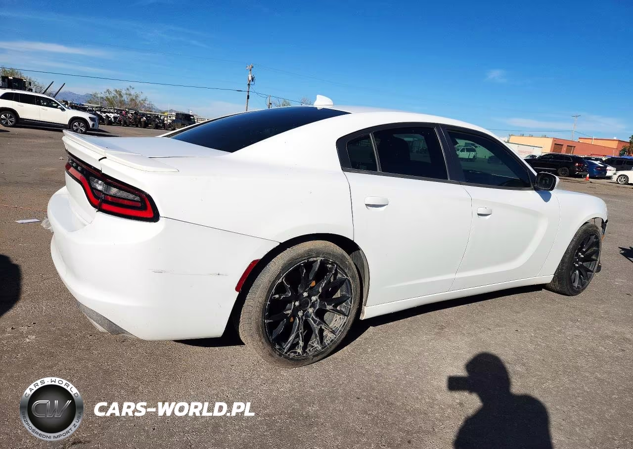 2017 Dodge Charger Sxt VIN:2C3CDXHG4HH623788 - 3