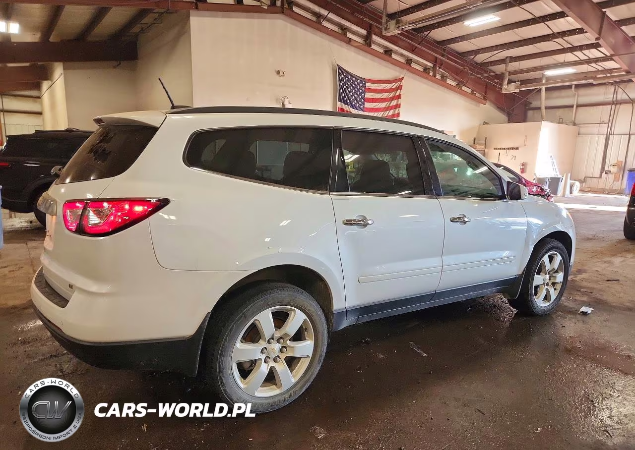 2017 Chevrolet Traverse Lt VIN:1GNKRGKD6HJ294444 - 3
