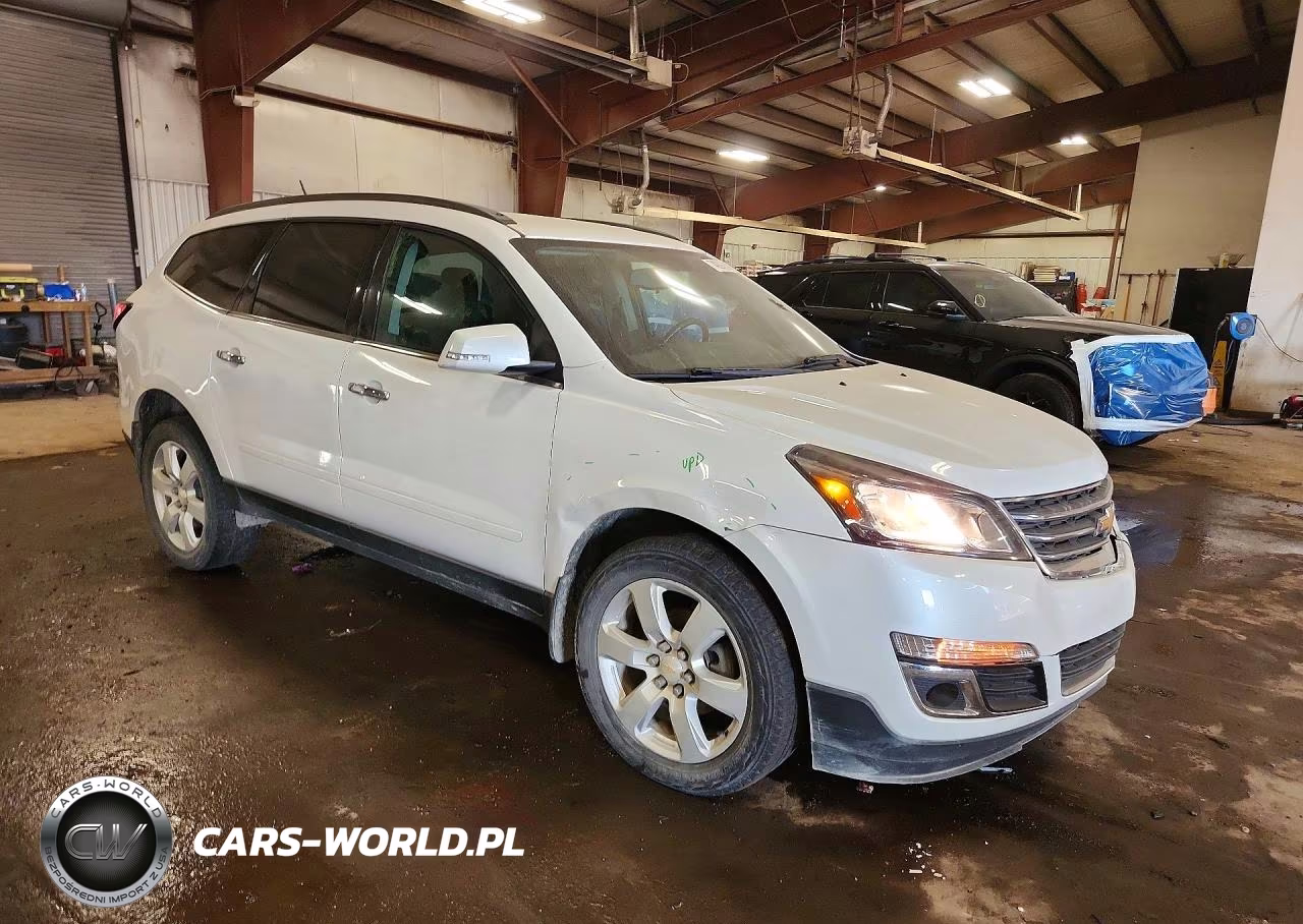 2017 Chevrolet Traverse Lt VIN:1GNKRGKD6HJ294444 - 4