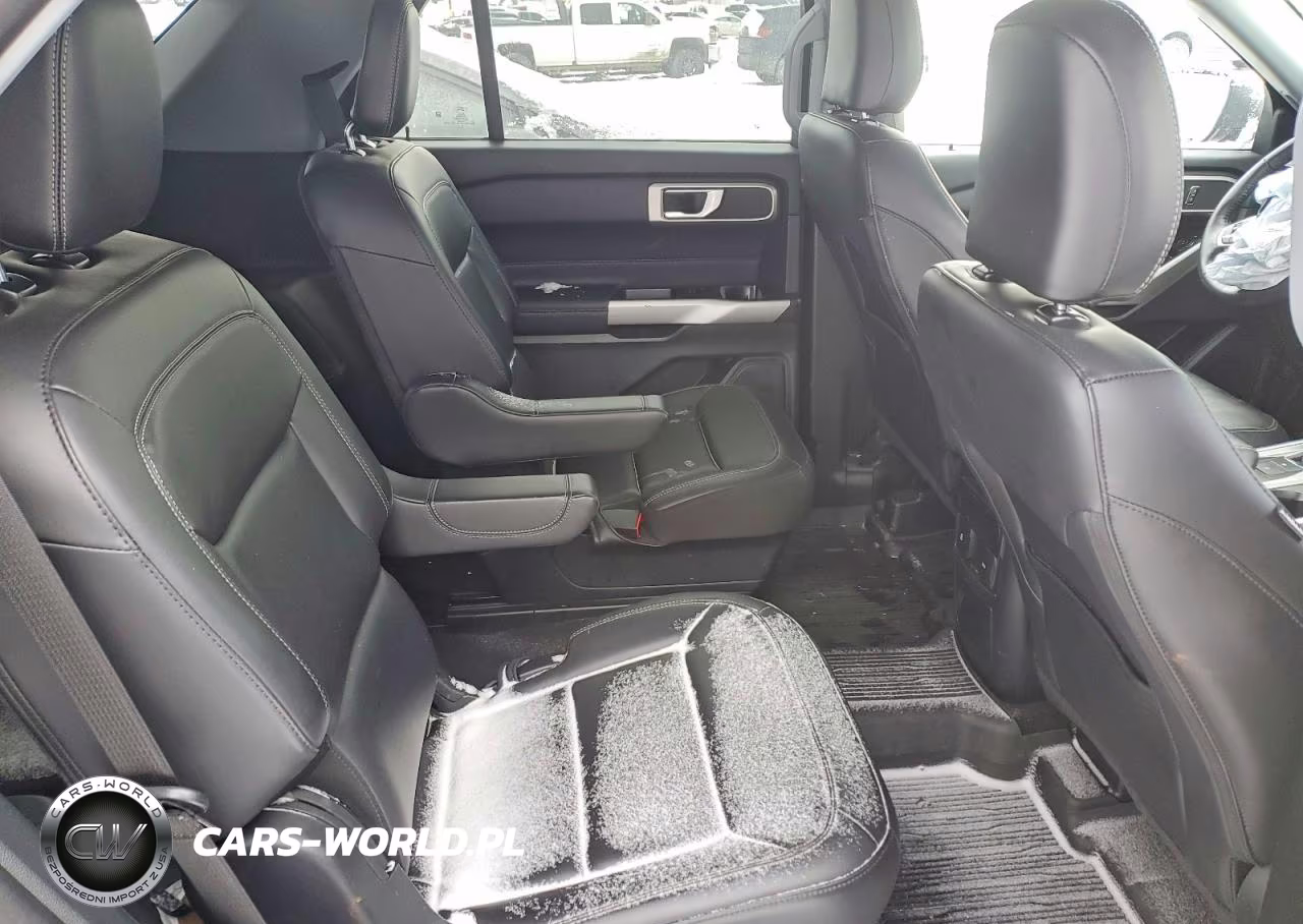 2023 Ford Explorer Xlt VIN:1FMSK8DH3PGC29626 - 11
