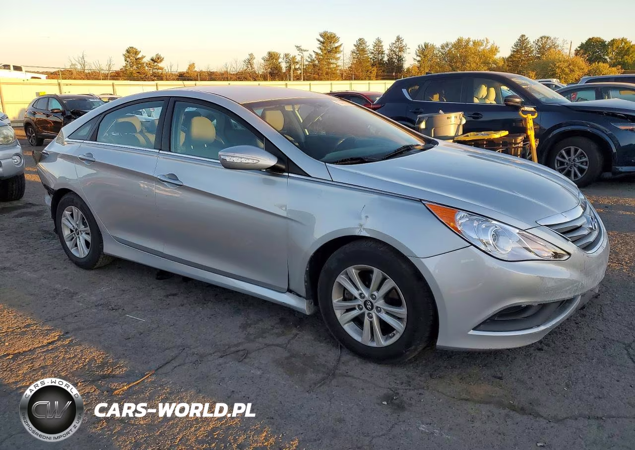 2014 Hyundai Sonata Gls VIN:5NPEB4AC4EH909093 - 4