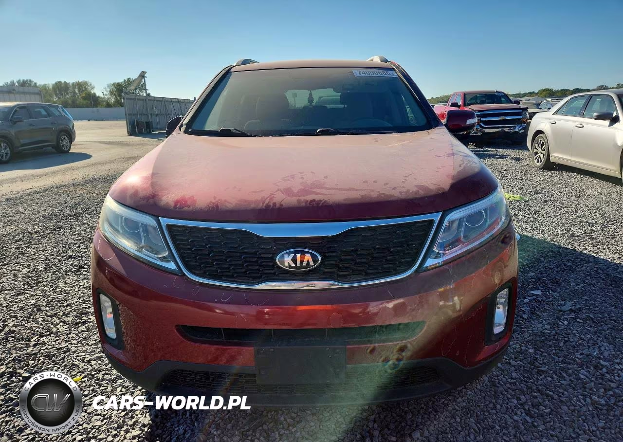 2015 Kia Sorento Lx VIN:5XYKT4A62FG622757 - 5