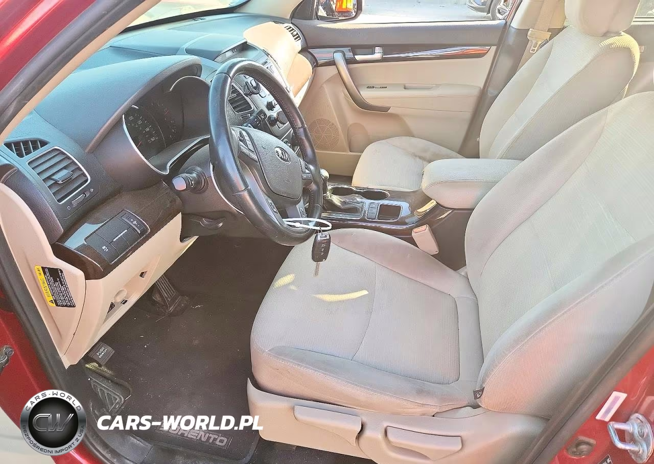 2015 Kia Sorento Lx VIN:5XYKT4A62FG622757 - 7