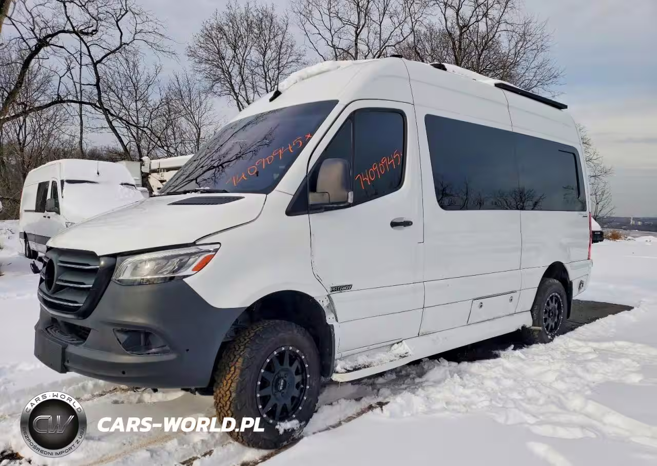 2022 Mercedes-Benz Sprinter 2500