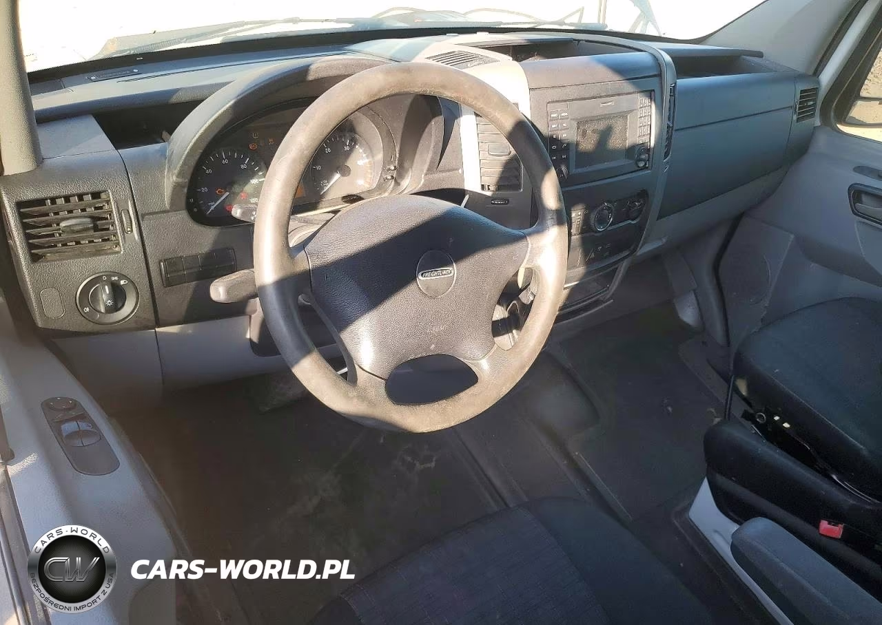 2014 Freightliner Sprinter 2500 Delivery Van VIN:WDYPE8DC6E5835666 - 8