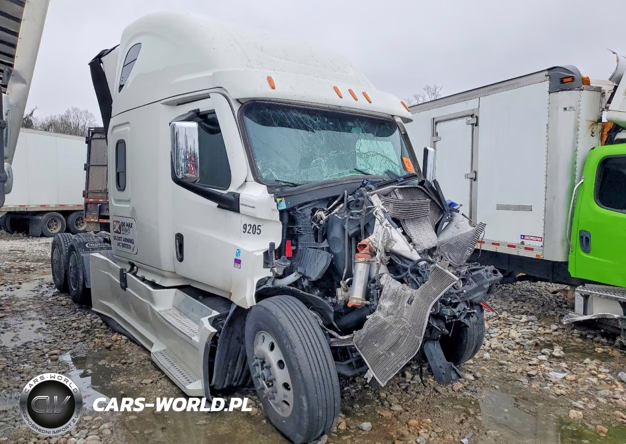 2025 Freightliner Cascadia 126 Semi Truck