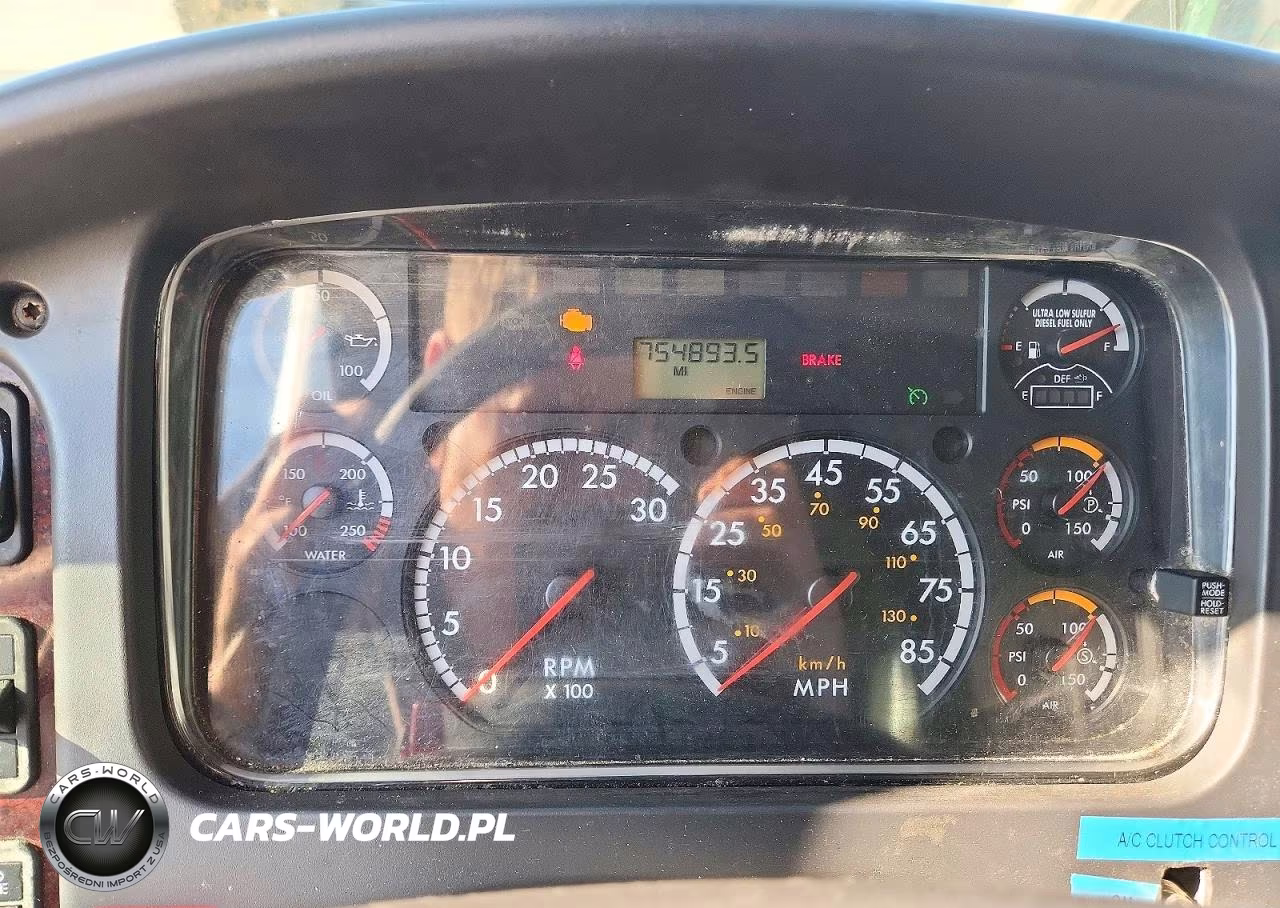 2015 Freightliner M2 106 Medium Duty VIN:3ALACWDT5FDGS8937 - 9