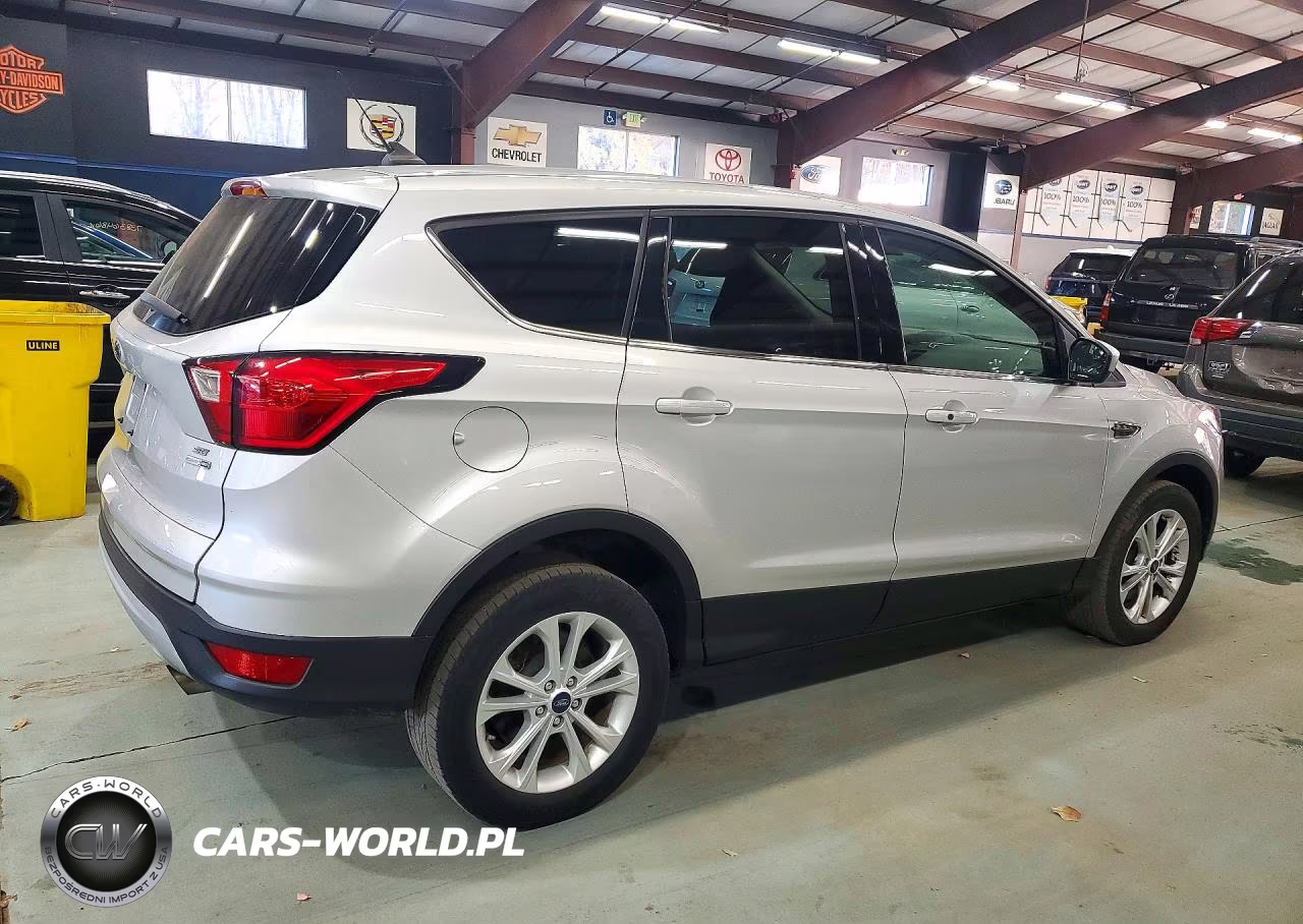 2019 Ford Escape Se VIN:1FMCU9GD3KUA93408 - 3