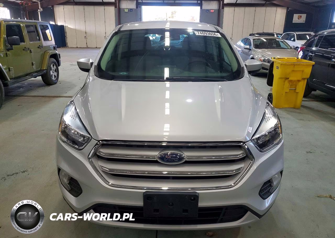 2019 Ford Escape Se VIN:1FMCU9GD3KUA93408 - 5