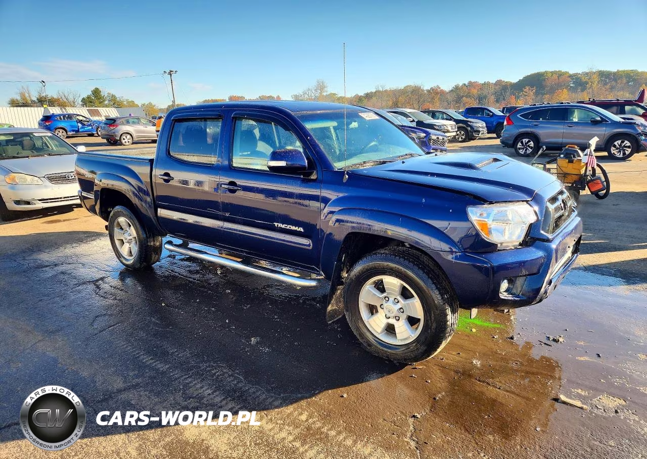 2013 Toyota Tacoma V6 VIN:3TMLU4EN2DM130085 - 4