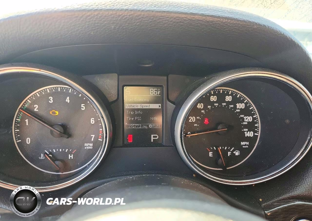 2011 Jeep Grand Cherokee Laredo VIN:1J4RR4GG0BC676158 - 9