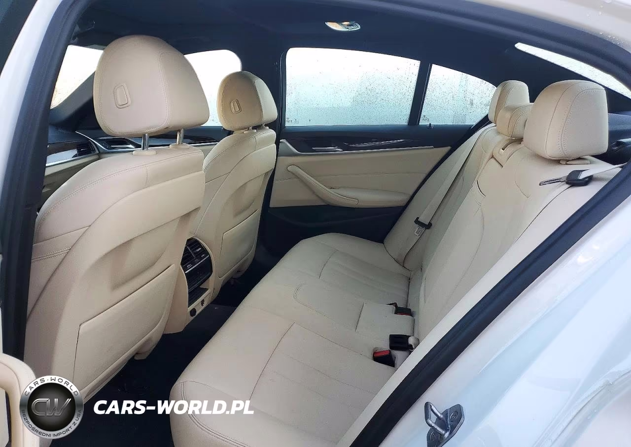 2017 BMW 530 Xi VIN:WBAJA7C39HG904414 - 10