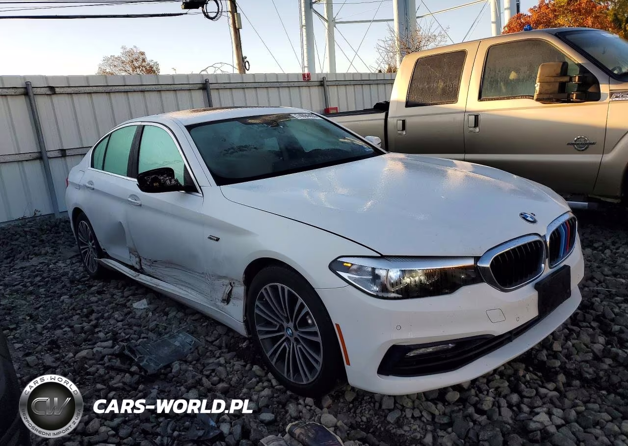 2017 BMW 530 Xi VIN:WBAJA7C39HG904414 - 4