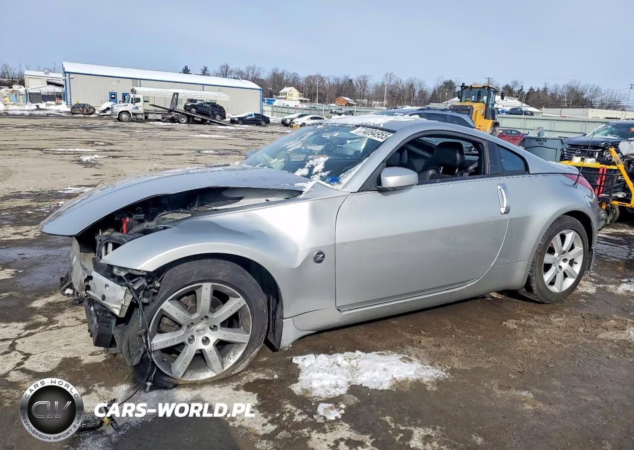 2005 Nissan 350Z Base