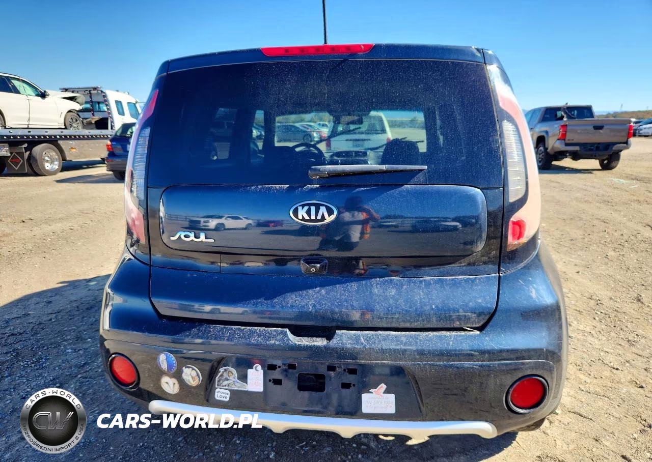 2017 Kia Soul + VIN:KNDJP3A55H7459524 - 6