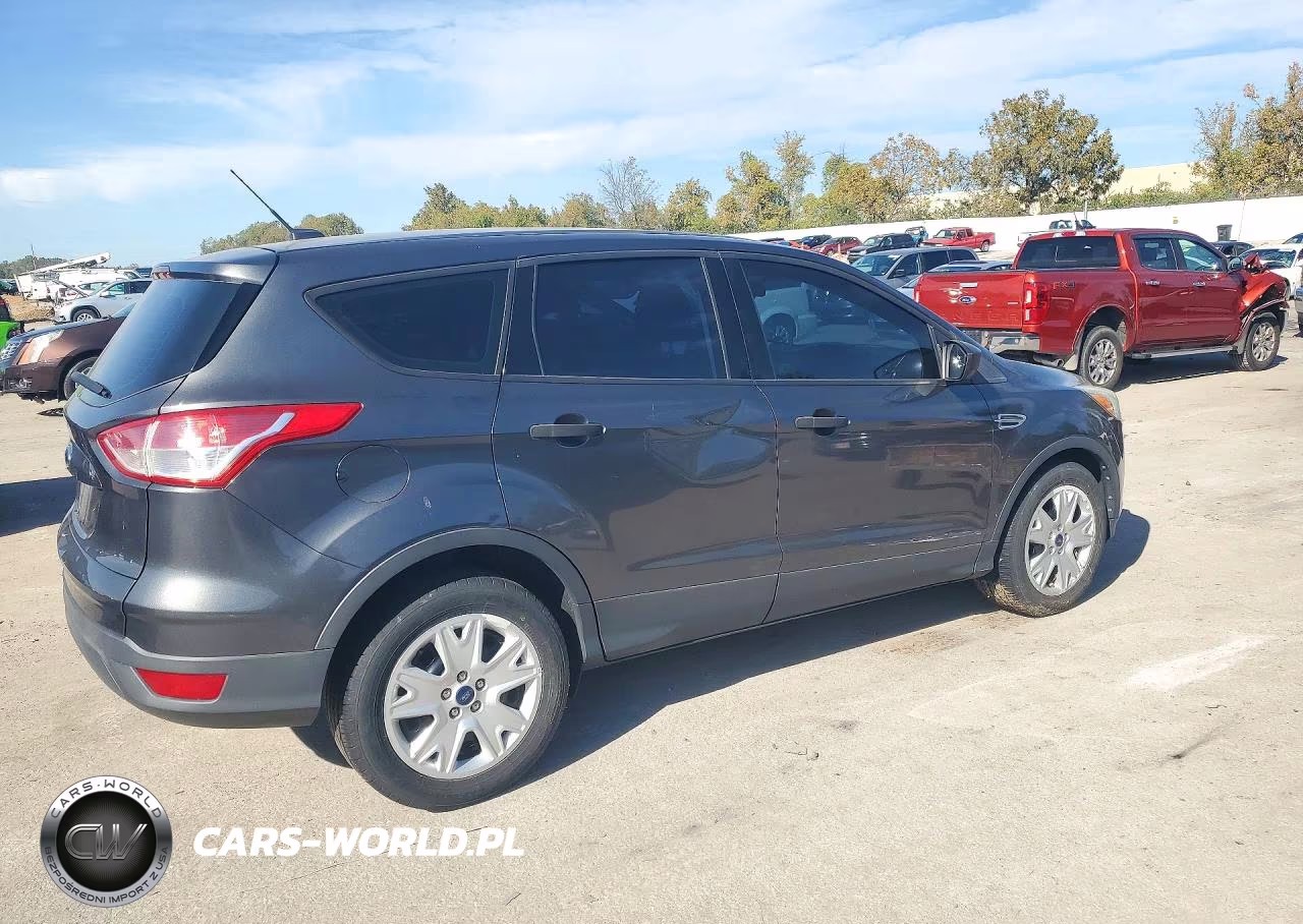2015 Ford Escape S VIN:1FMCU0F75FUA25043 - 3