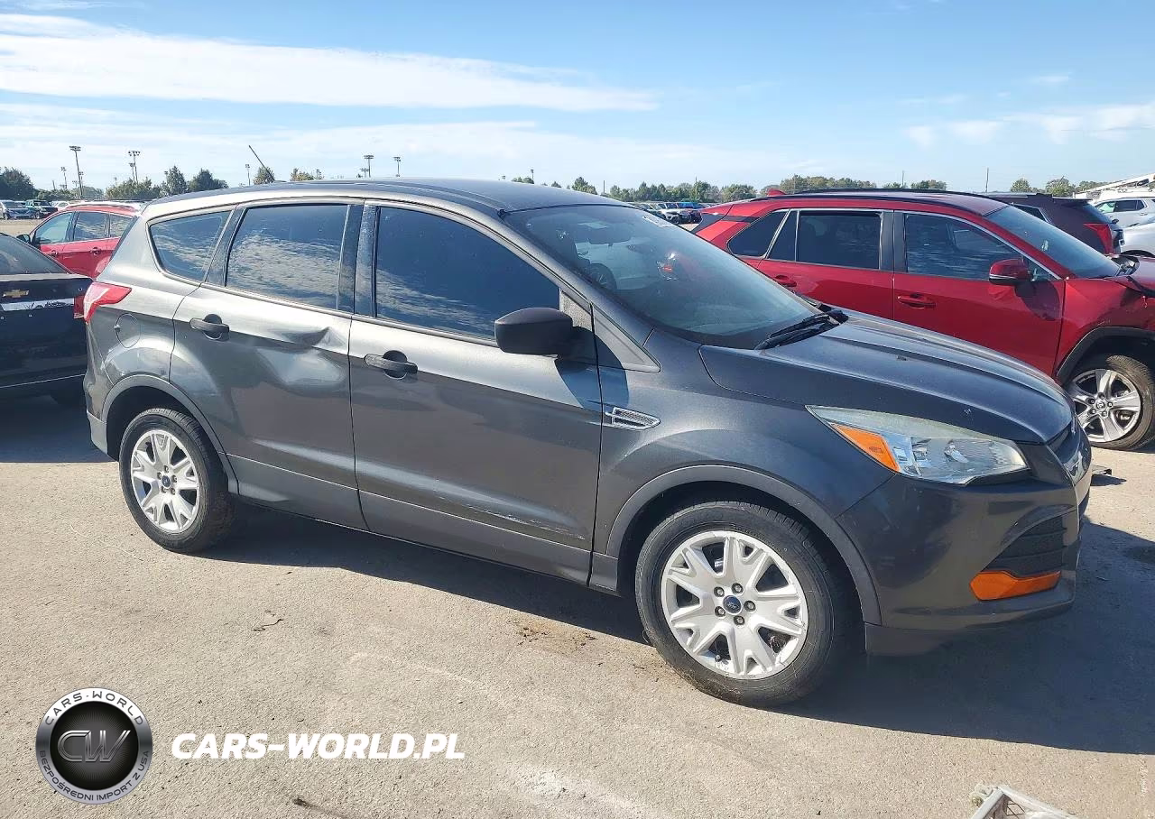 2015 Ford Escape S VIN:1FMCU0F75FUA25043 - 4