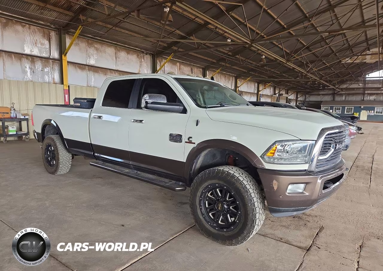 2018 Ram 2500 Longhorn VIN:3C6UR5LL8JG189866 - 4