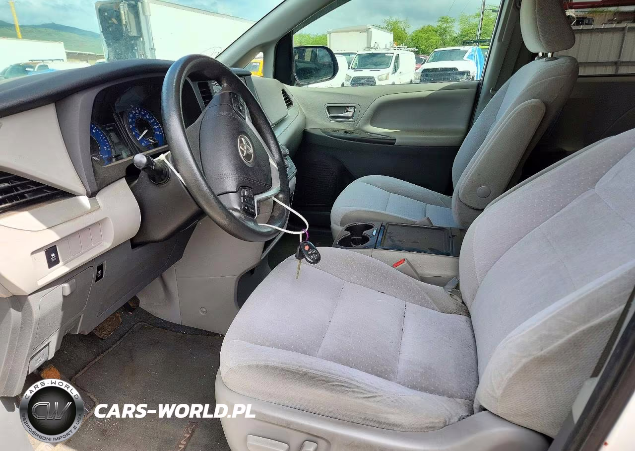 2020 Toyota Sienna Le VIN:5TDKZ3DC8LS051543 - 7