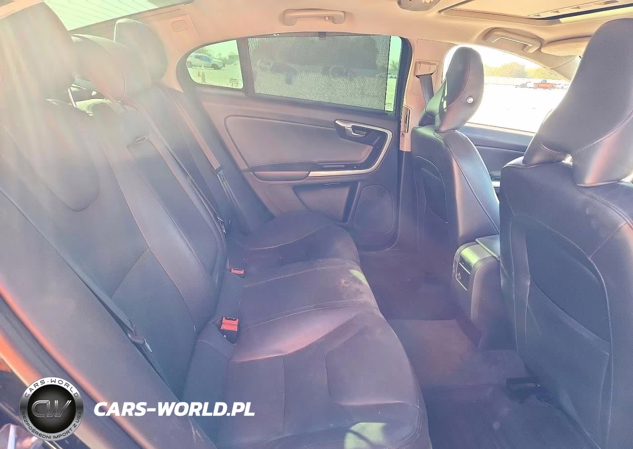 2018 Volvo S60 Premier VIN:LYV402HK2JB166222 - 10