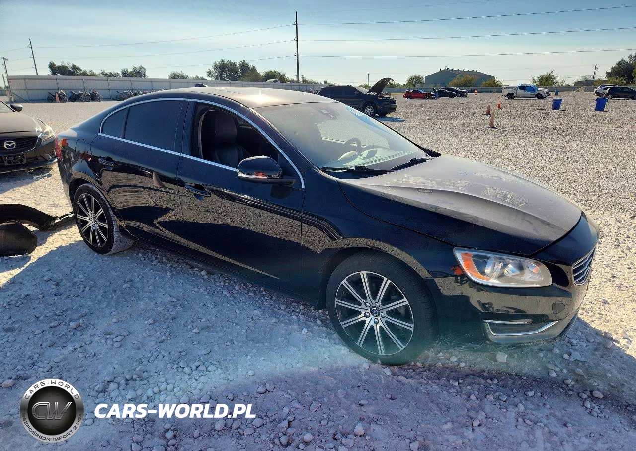 2018 Volvo S60 Premier VIN:LYV402HK2JB166222 - 4