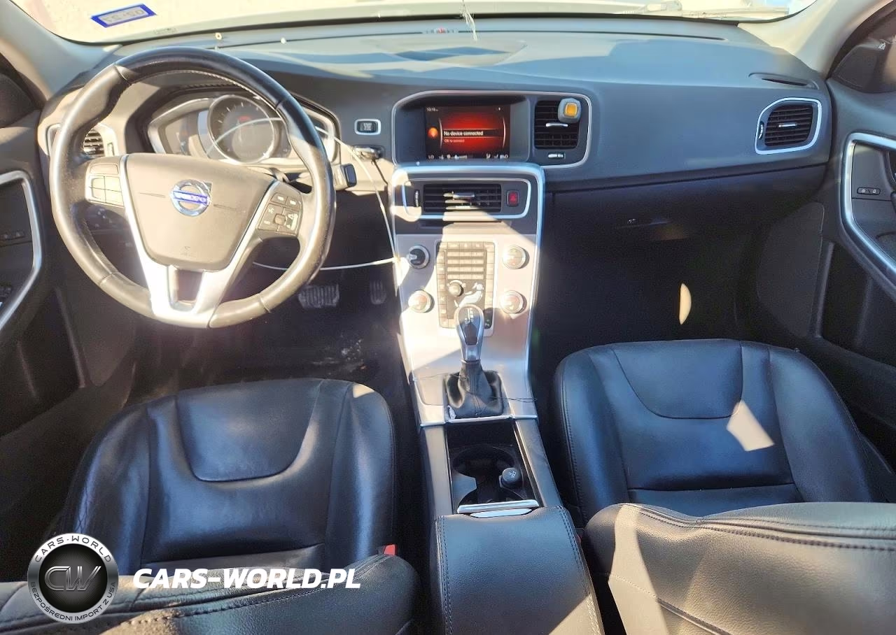2018 Volvo S60 Premier VIN:LYV402HK2JB166222 - 8