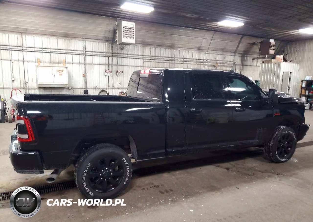 2024 Ram 3500 Laramie VIN:3C63R3ML1RG209997 - 3