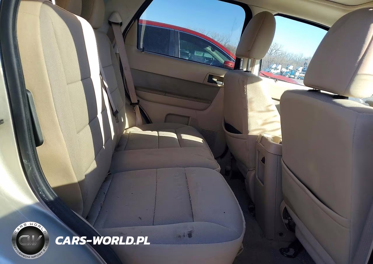 2010 Ford Escape Xlt VIN:1FMCU9D73AKD45831 - 11