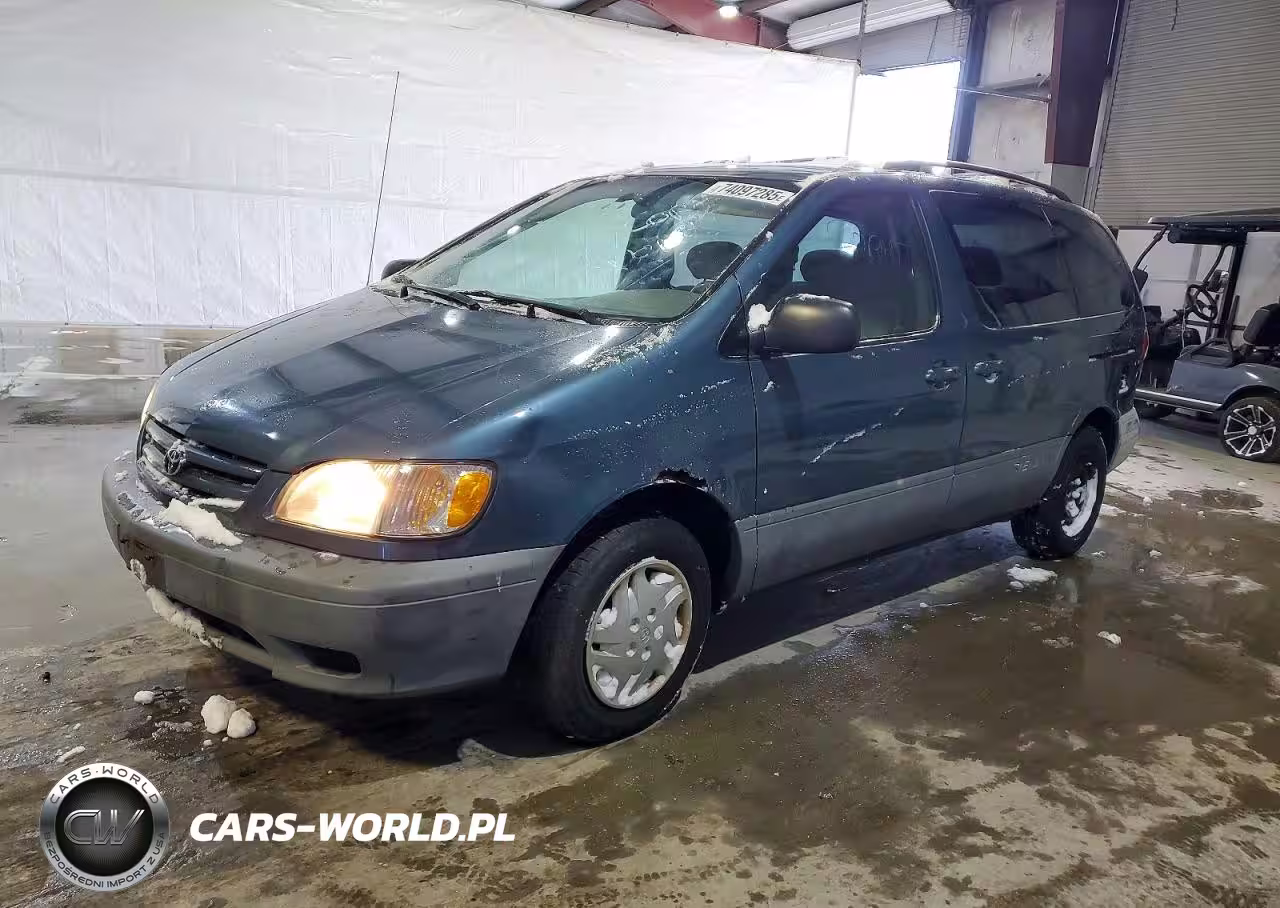 2002 Toyota Sienna Le