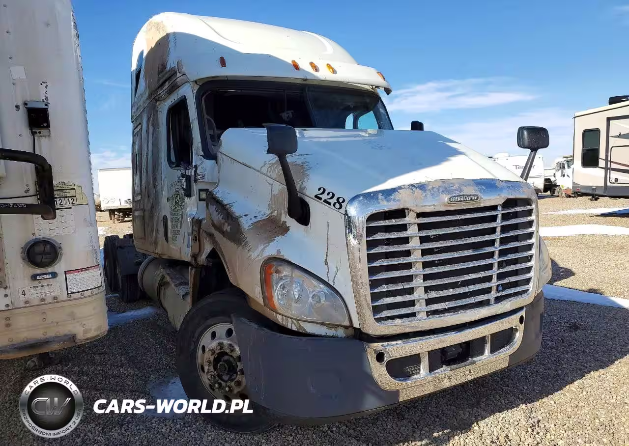 2016 Freightliner Cascadia 125 Semi Truck