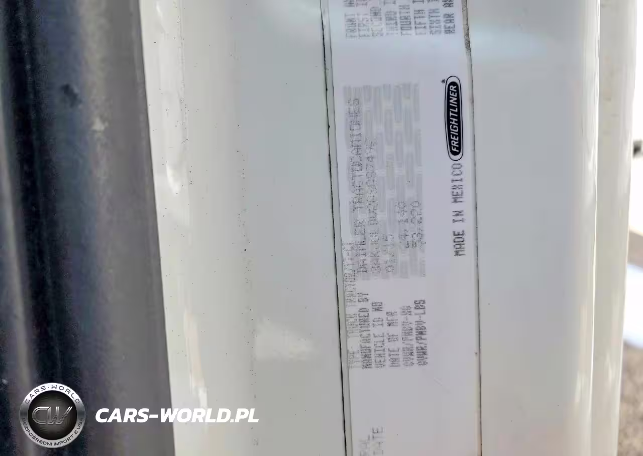 2016 Freightliner Cascadia 125 Semi Truck VIN:3AKJGLDV2GSGS7492 - 10