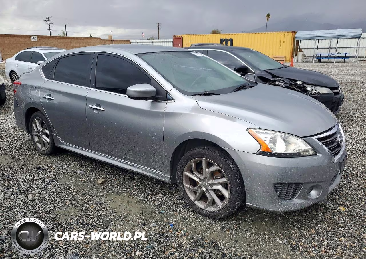 2014 Nissan Sentra Sr VIN:3N1AB7AP2EY267398 - 4