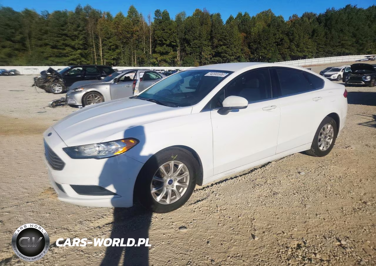 2017 Ford Fusion S VIN:3FA6P0G77HR267226 - 1