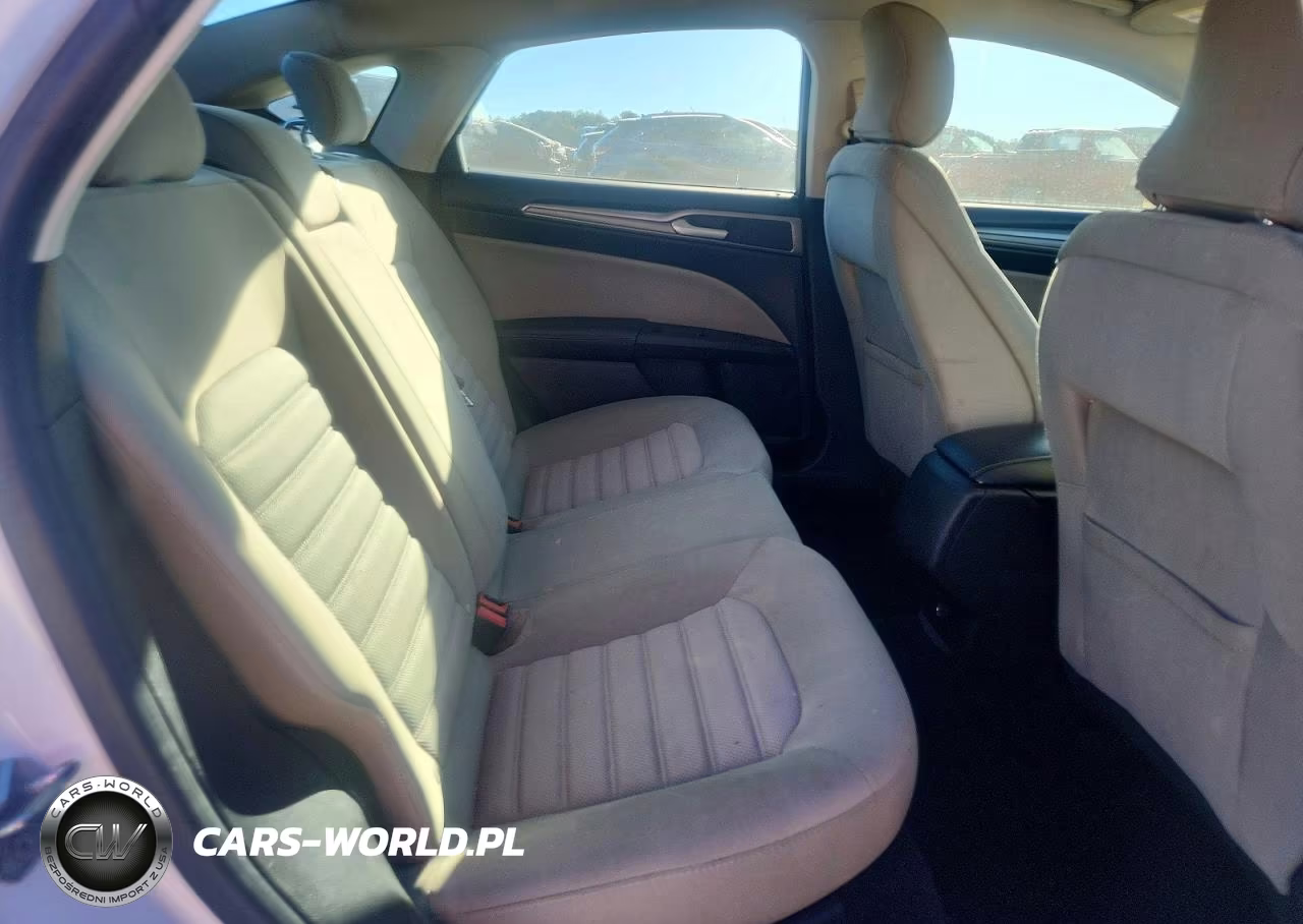 2017 Ford Fusion S VIN:3FA6P0G77HR267226 - 10