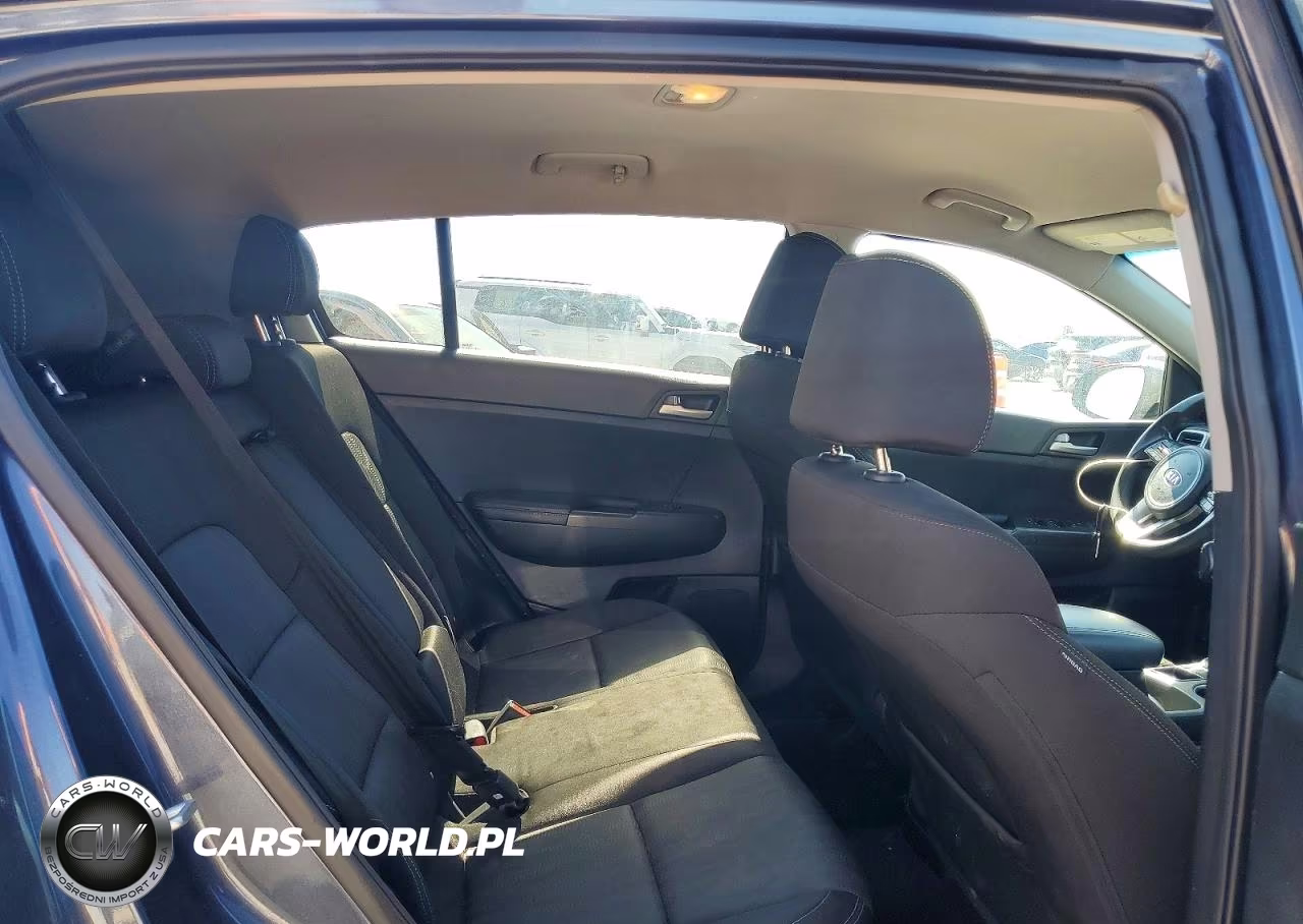 2020 Kia Sportage Lx VIN:KNDPM3AC8L7814471 - 10
