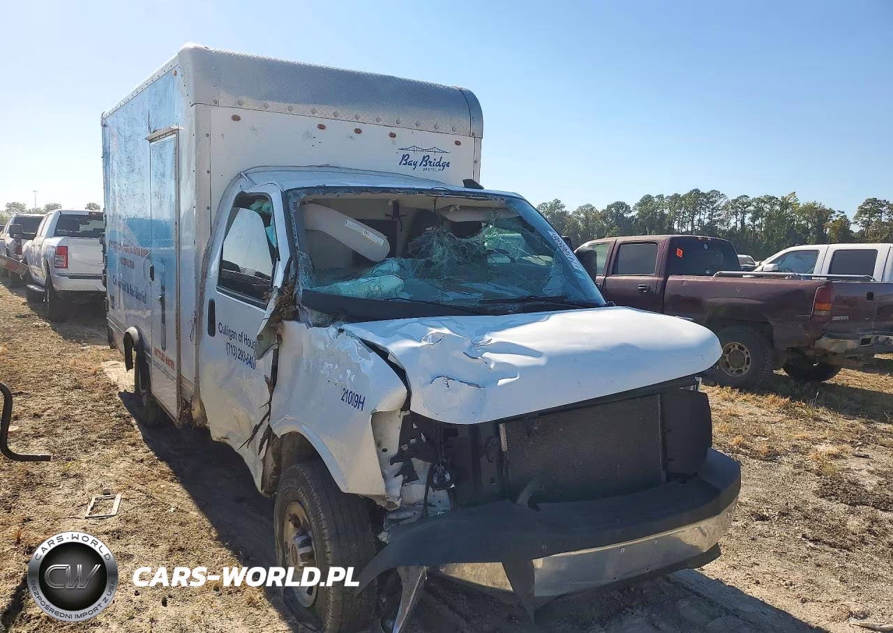 2021 GMC Savana Box Truck VIN:1GD07RFP3M1241325 - 4