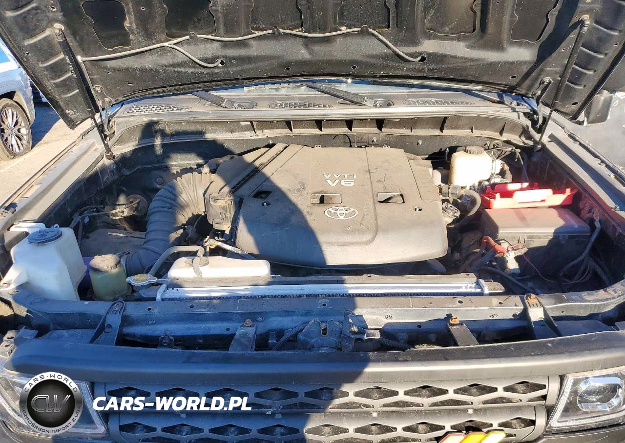 2008 Toyota Fj Cruiser Base VIN:JTEBU11FX8K016479 - 12