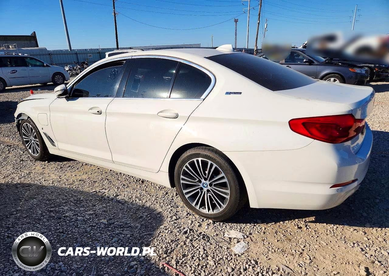 2019 BMW 530E VIN:WBAJA9C55KB399134 - 2