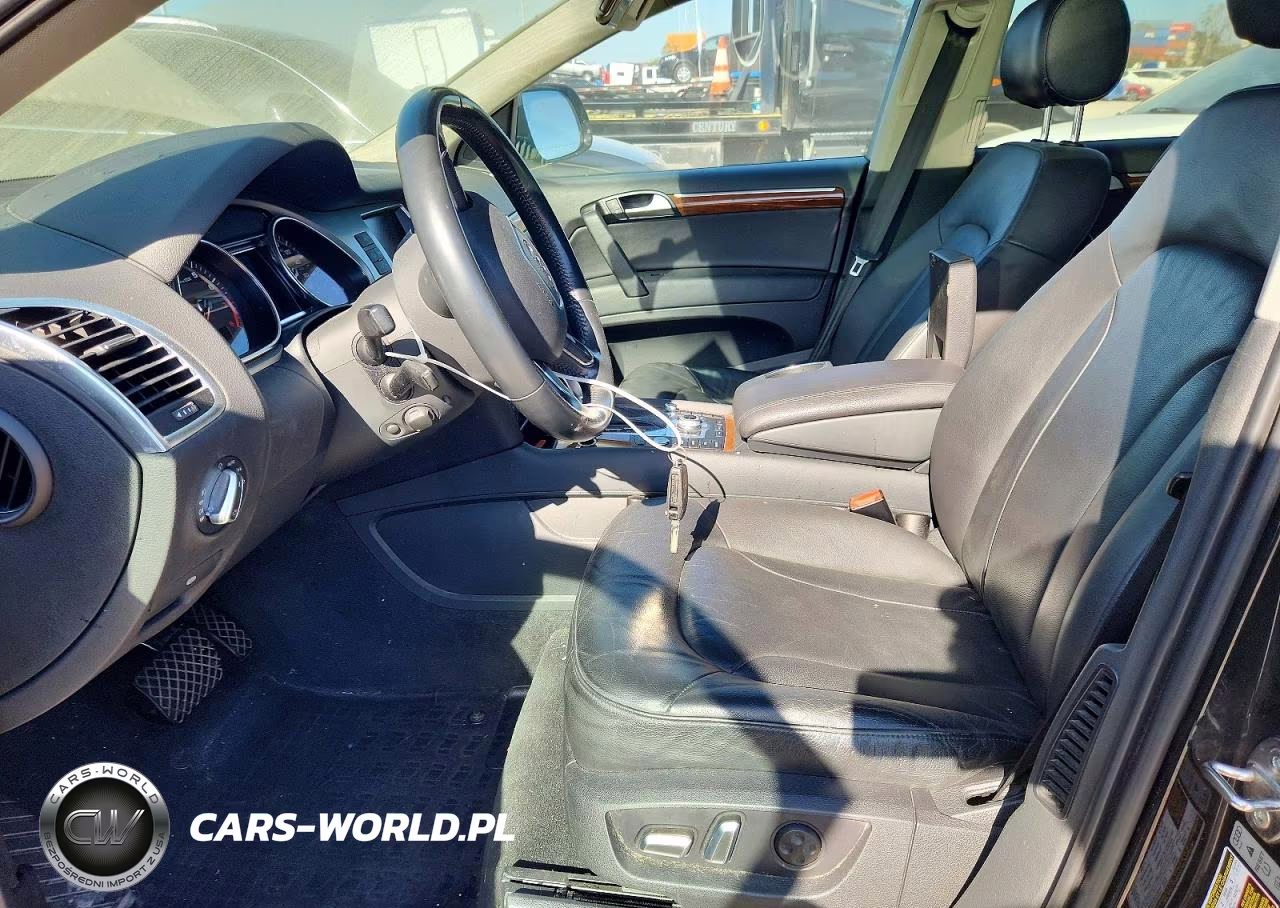 2015 Audi Q7 Premium Plus VIN:WA1LGAFE9FD007283 - 7