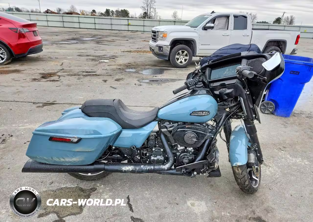 2024 Harley-Davidson Flhx