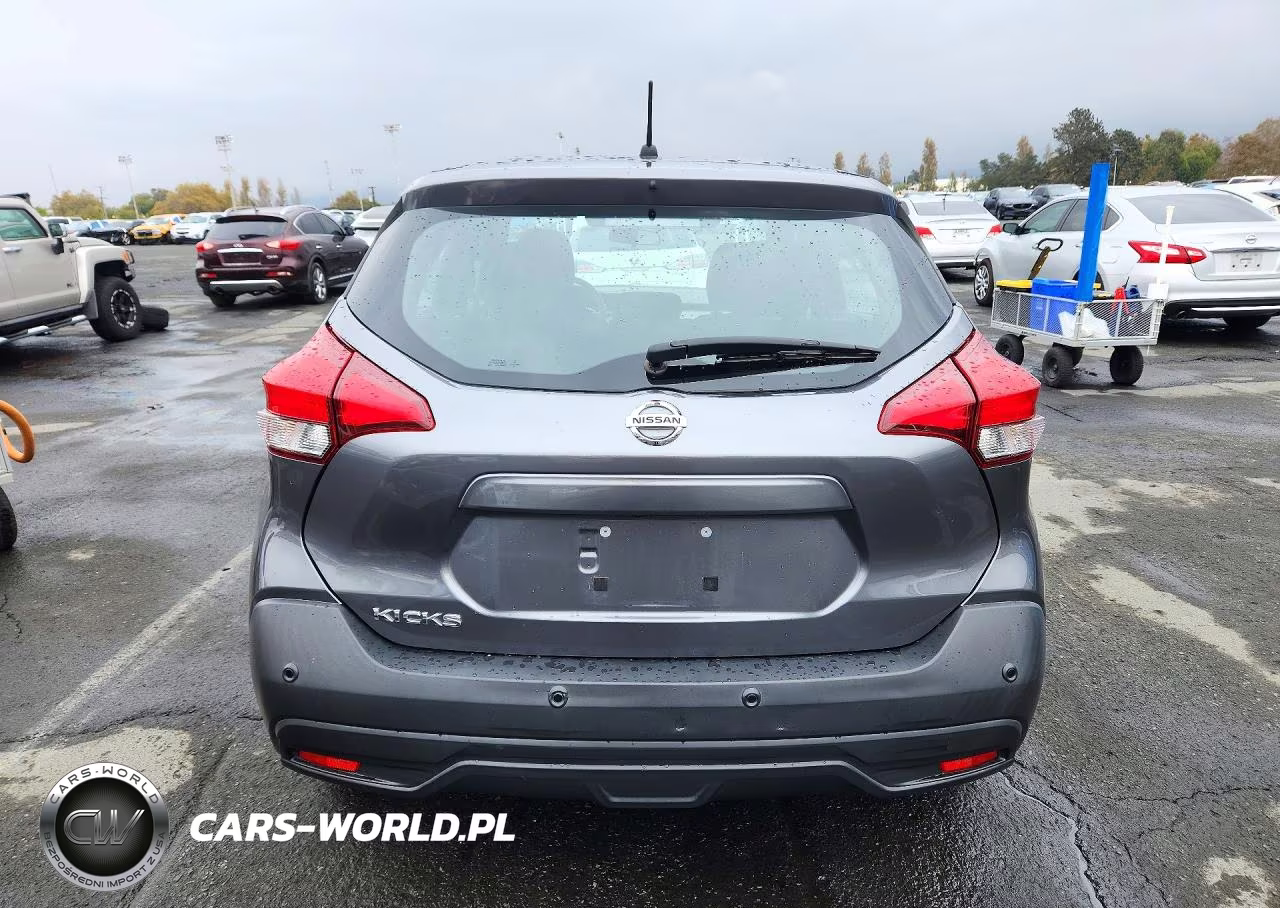 2020 Nissan Kicks S VIN:3N1CP5BV8LL515787 - 6
