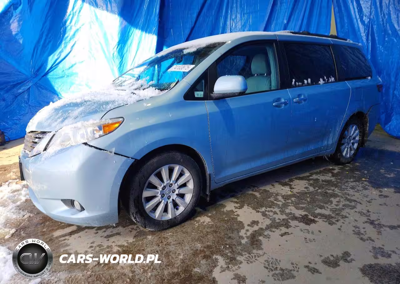 2015 Toyota Sienna Xle