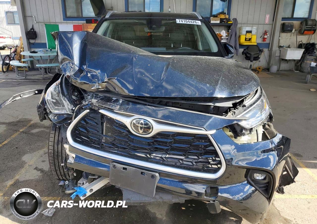 2022 Toyota Highlander Xle VIN:5TDGZRBH2NS595207 - 5