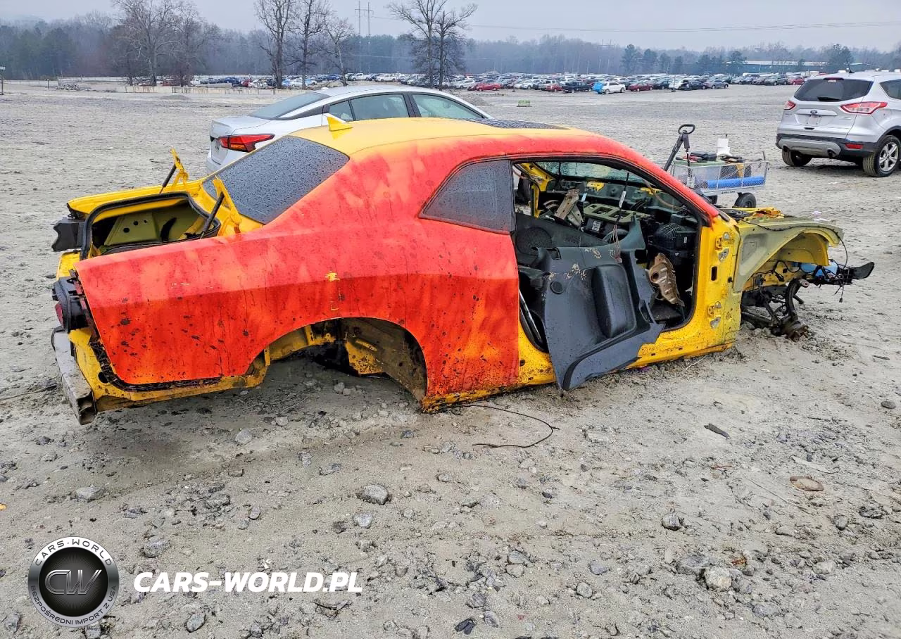 2018 Dodge Challenger Srt Hellcat VIN:2C3CDZC92JH245187 - 3