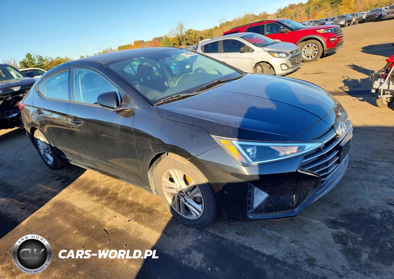 2020 Hyundai Elantra Sel VIN:5NPD84LFXLH546961 - 4