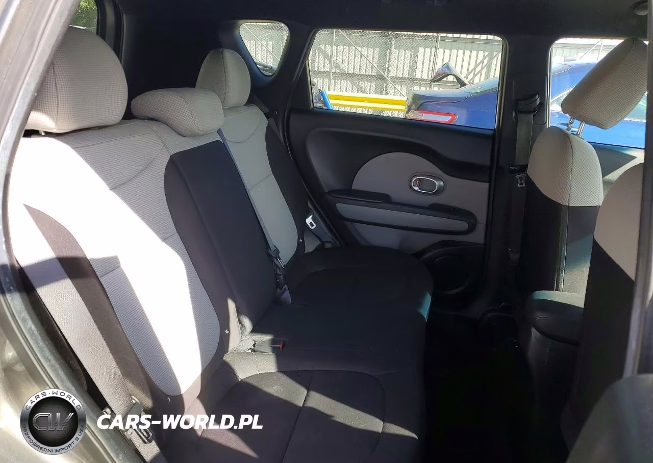 2015 Kia Soul VIN:KNDJN2A25F7188080 - 10