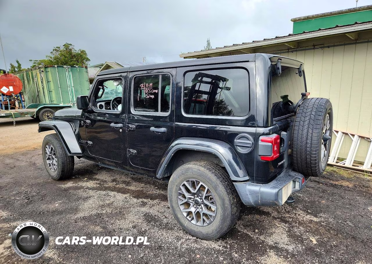 2025 Jeep Wrangler Sahara VIN:1C4PJXENXSW500823 - 2