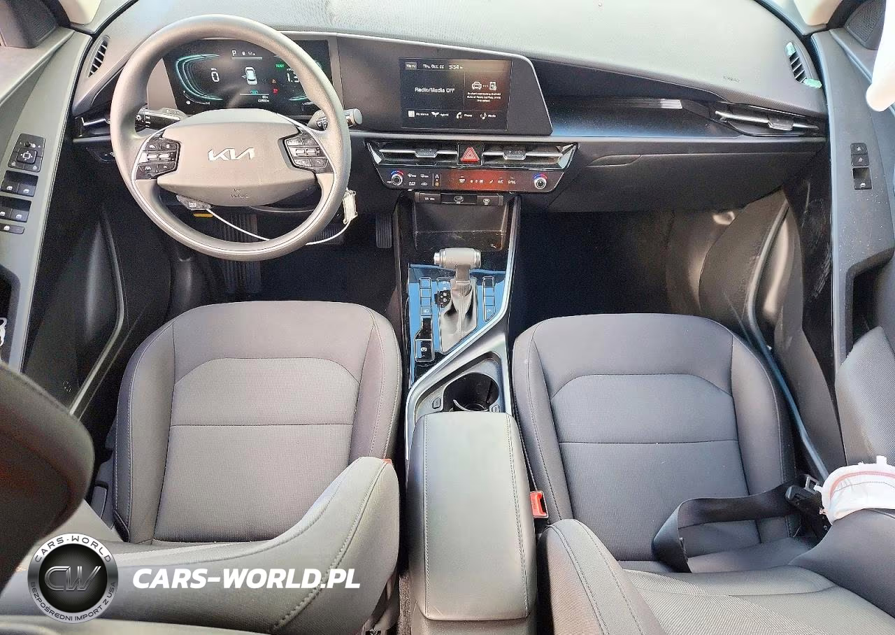2026 Kia Niro Lx VIN:KNDCP3LE0T5341603 - 8